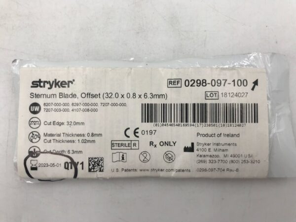 STRYKER 298-097-100 Sternum Blade Offset 32.0 x 0.8 x 6.3mm (X)