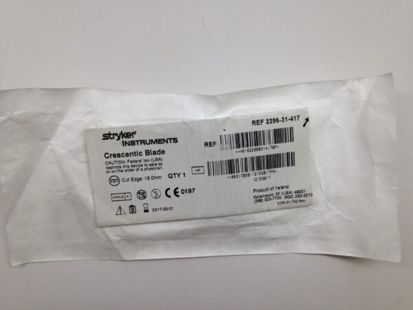 STRYKER 2296-31-417 Crescentic Blade, Cut Edge 18.0mm (X)