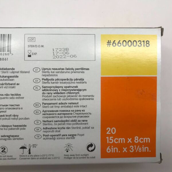 SMITH AND NEPHEW 66000318 Primapore Non-Woven Adhesive Wound Dressing, 15cm x 8cm (Box Of 20)