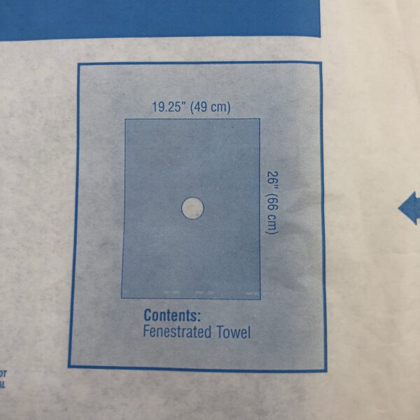 CARDINAL HEALTH 8553 Convertors Fenestrated Towel (19.25"x26") (49cm x 66cm)