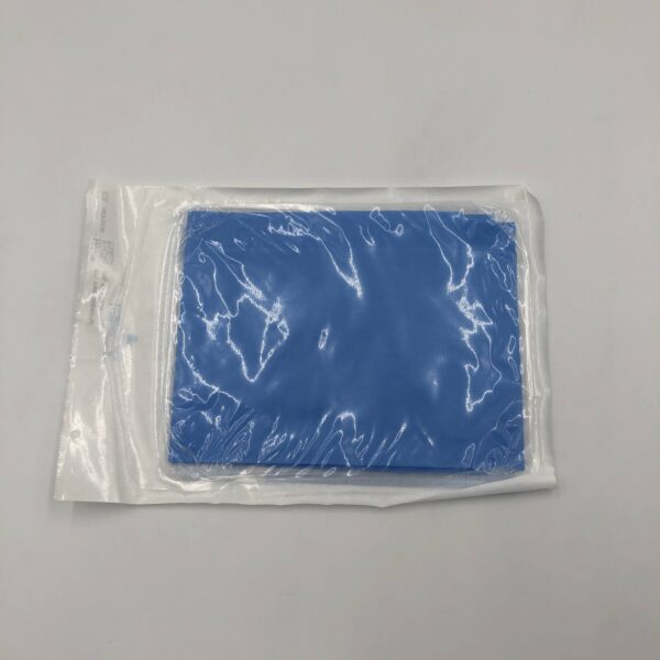 CARDINAL HEALTH 8553 Convertors Fenestrated Towel (19.25"x26") (49cm x 66cm)