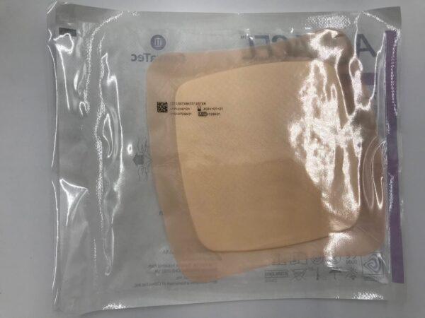ConvaTec 420621 Aquacel Adhesive Silicone Hydrofiber Foam Dressing 7" X 7" (10/Box) (X)