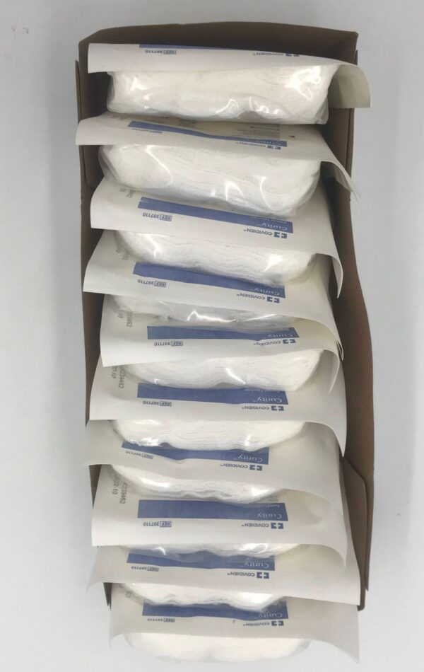 Covidien 397110 Curity Gauze Sponges, 4inx4in (100 Sponges/Box) (X)