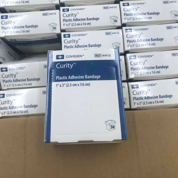 Covidien 44115 Curity Plastic Adhesive Bandage 1" x 3" (2.5cm x 7.6cm) (Case/3600) (X)