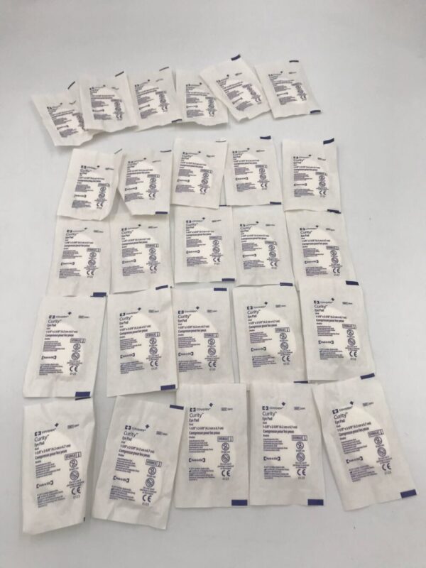 COVIDIEN 2841 Curity Eye Pad, Oval, 1-5/8in x 2-5/8in (26/Lot) (x)