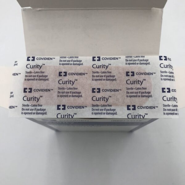 COVIDIEN 44115 Curity Plastic Adhesive Bandage 1" x 3" (50/Box) (X)