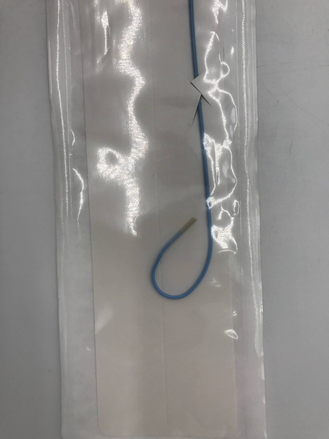 CORDIS 556-056-0L Vista Brite Tip Guiding Catheter XB 4 LBT 5F
