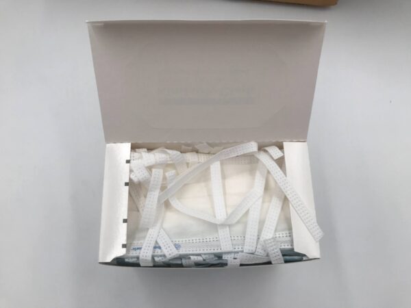 KIMBERLY-CLARK 49310 Tecnol Ulti Mask Fog-Free Surgical Mask/White (300/Case)