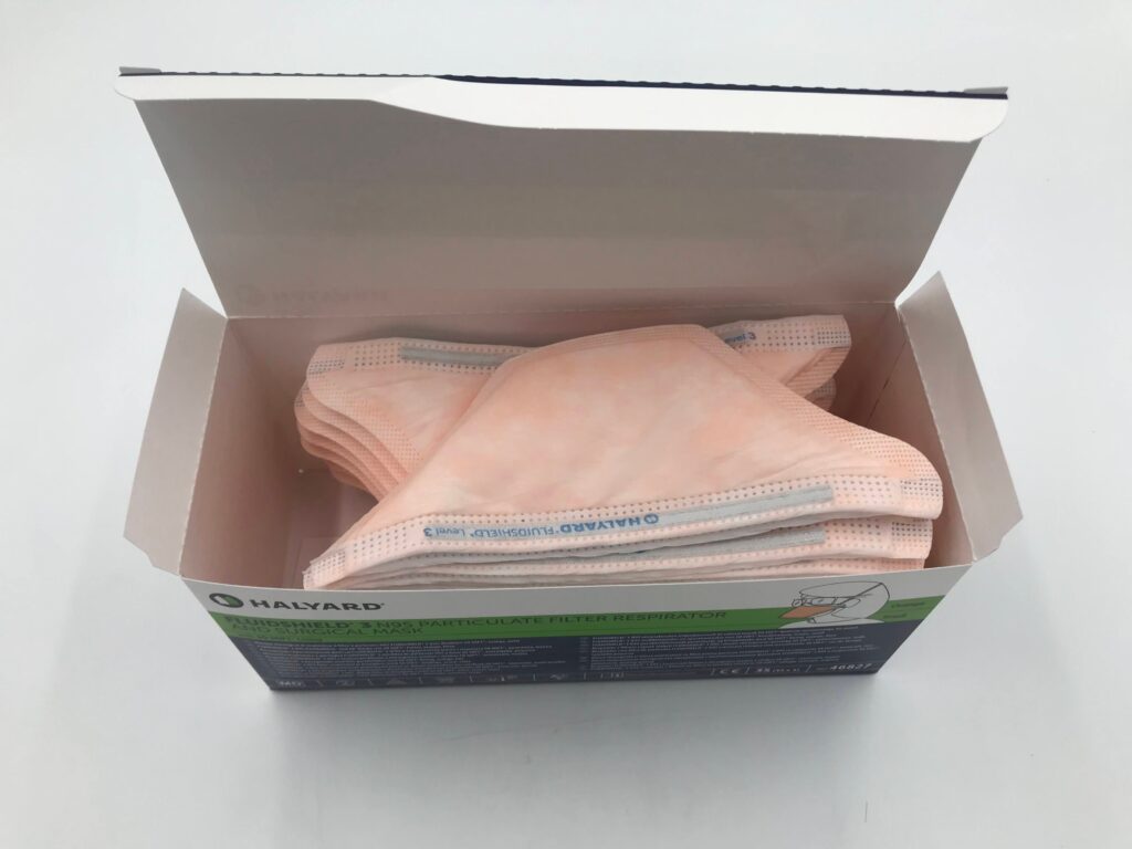 HALYARD 46827 FluidShield 3 N95 Particulate Filter Respirator