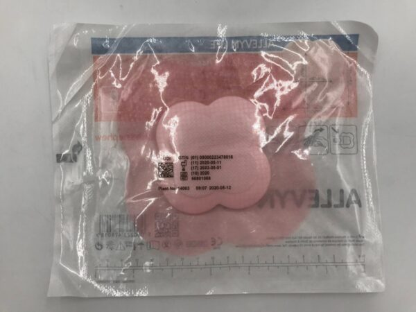 SMITH & NEPHEW 66801068 Allevyn Life Silicone Adhesive Lock Away Core Foam Dressing 12.9 x 12.9cm