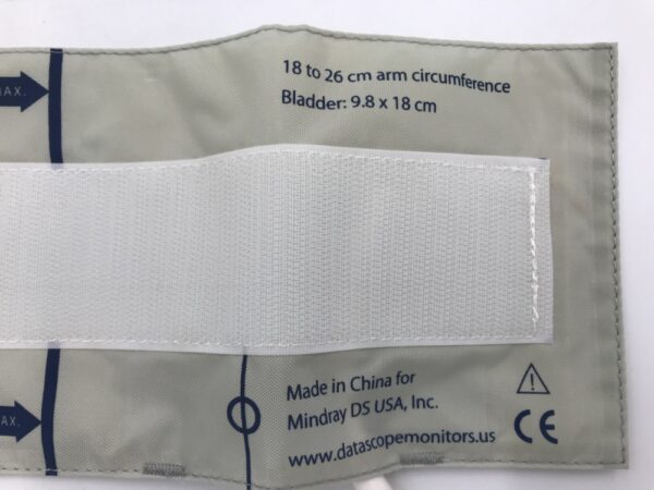 Datascope 0683-14-0002-01 Small Adult Blood Pressure Cuff 18 to 26cm Bladder:9.8 x 18cm