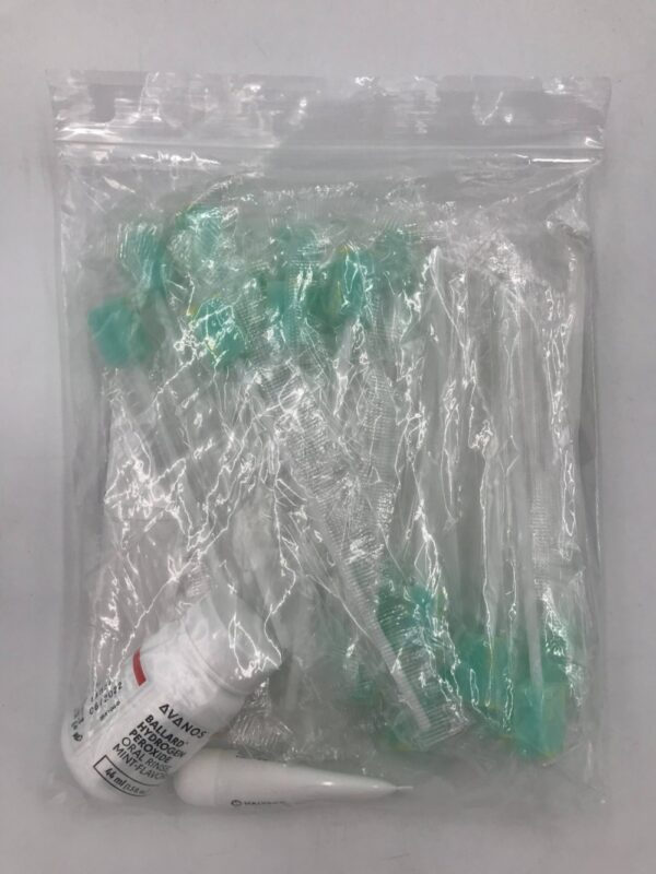 HALYARD 12260 Oral Care Swab Kit (X)
