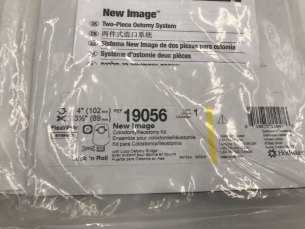 Hollister 19056 New Image Flexwear Colostomy/Ileostomy Kit 4", 3 1/2"