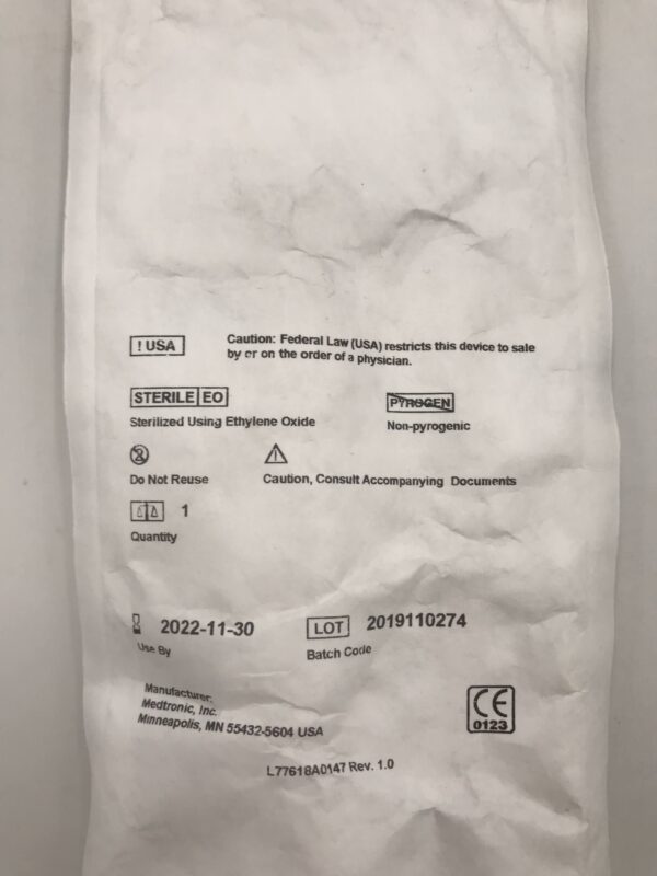 Medtronic 77618 EOPA 18Fr. Elongated One-Piece Arterial Cannula with Guidewire (X)