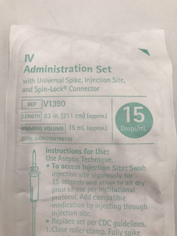 Braun V1390 IV Administration Set w/Universal Spike Injection Site and Spin-Lock Connector (X)