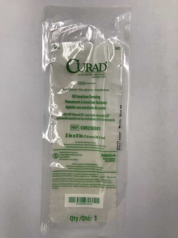 Medline CUR250381 Curad Non-Adherent Oil Emulsion Dressing with USP Mineral Oil 3in x 8in  (24/Box)(X)