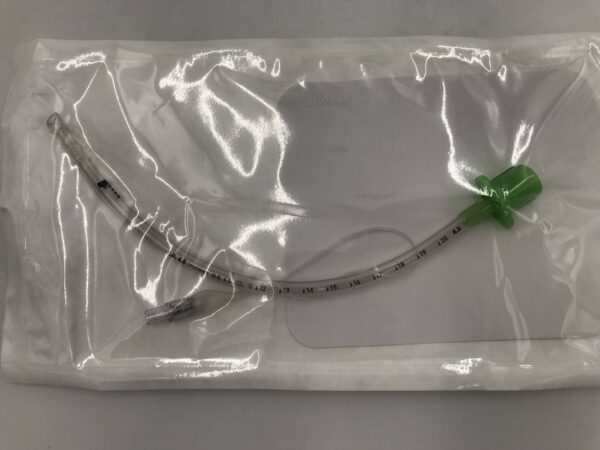 Halyard 35114 Microcuff Endotracheal Tube for Pediatrics  Oral/Nasal Magill O.D.=6.3mm I.D.=4.5mm (X)