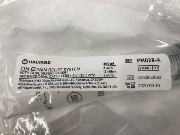Halyard PM028-A ON-Q Pain Relief System with Dual Silversoaker Antimicrobial Catheters 5in 400ml (X)