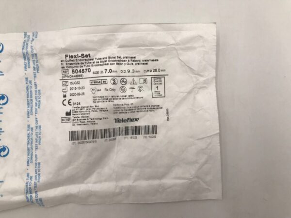TELEFLEX 504570 Flexi-Set Cuffed Endotracheal Tube & Stylet Set, Oral/Nasal 7mm (X)