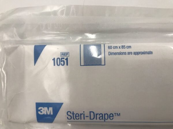 3M 1051 Steri-Drape 23in x 33in (60cm x 85cm) (X)