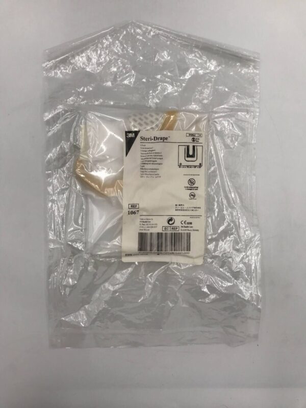 3M 1067 Steri-Drape U-Pouch 89cm x 76cm (35" x 30") (X)