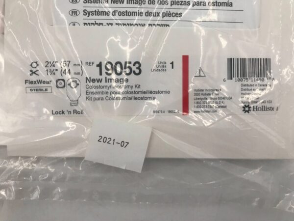HOLLISTER 19053 New Image Colostomy / Ileostomy FlexWear Kit 57mm x 44mm(X)