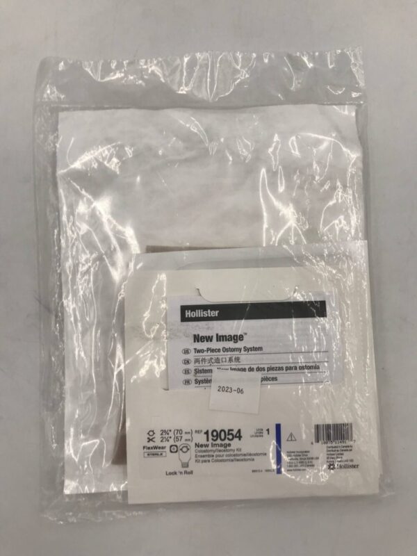 HOLLISTER 19054 New Image Colostomy / Ileostomy FlexWear Kit 70mm x 57mm (X)