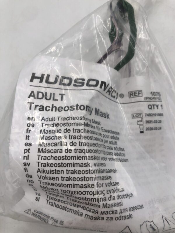 Hudson RCI 1075 Adult Tracheostomy Mask