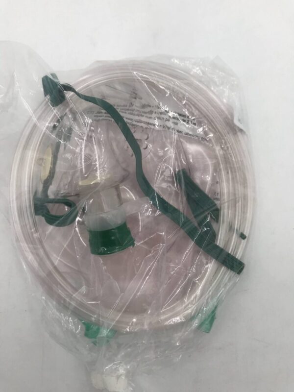 CareFusion 001362 AirLife Adult Oxygen Mask w/ 7' Crushing Resistant Tubing (X)