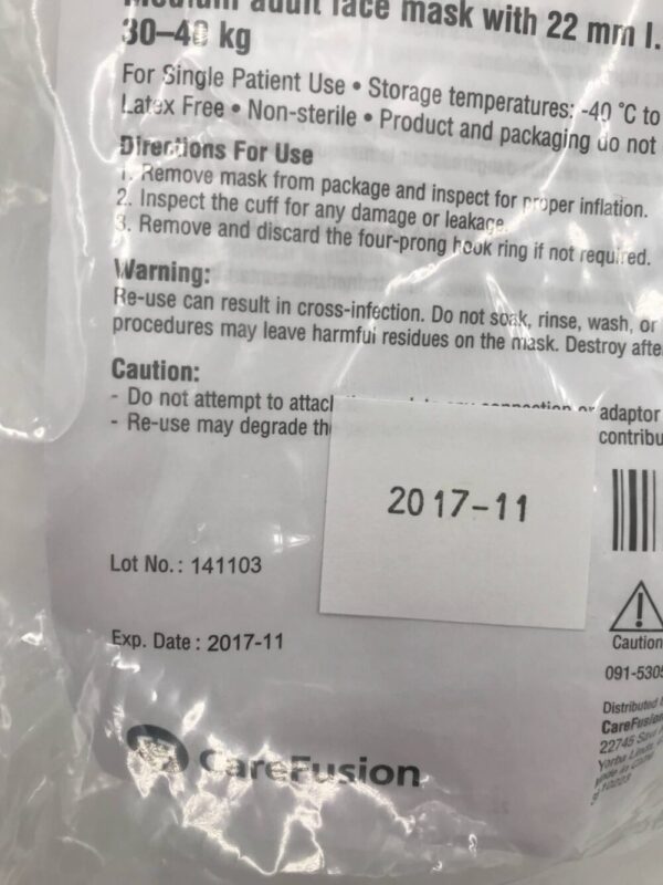 CareFusion 2K8054 AirLife Disposable Face Mask Medium Adult with 22mm I.D. Connector (X)