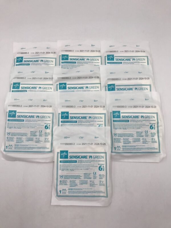 Medline MSG9265 Sensicare PI Green Surgical Gloves with Aloe Vera Size 6-1/2 (10/Pack)