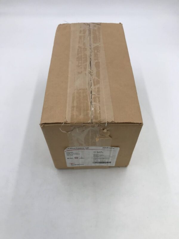 Cardinal Health 30503LSA Soft Blood Pressure Cuff Disposable Range 25 to 34cm w/Screw Connector One Tube (20/Case)
