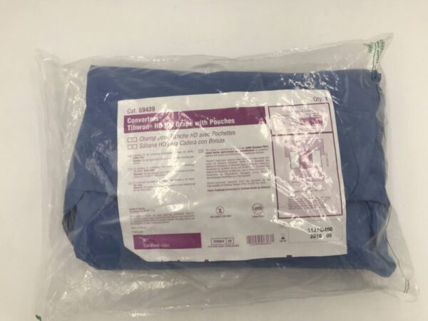 Cardinal Health 59439 Converters Tiburon HD Hip Drape with Pouches AAMI Level 4 117" (297cm)  - 134" (340cm) - 87" (221cm) (X)