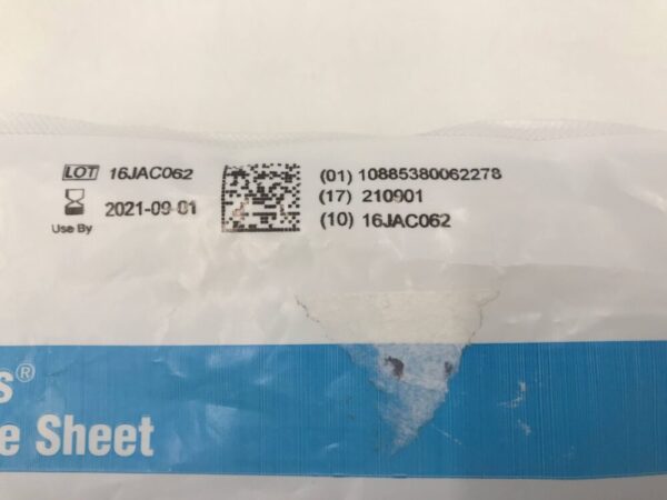 Cardinal Health 9444 Convertors Extra Large Sheet AAMI Level 3 77" x 96"  (X)