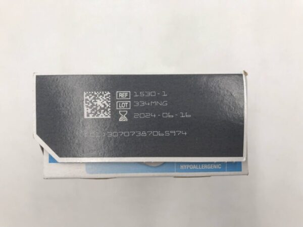 3M 1530-1 Micropore Surgical Tape Hypoallergenic 1in x 10yd (12/Box)