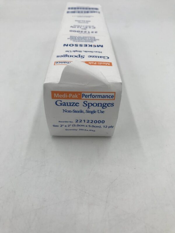 McKesson 22122000 Medi-Pak Performance Gauze Sponges Non-Sterile Single Use 2" x 2" 12Ply (200/Package)
