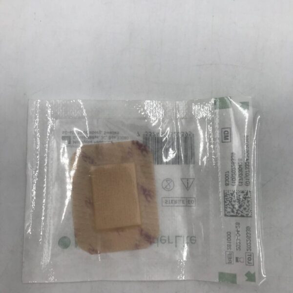 MÖLNLYCKE 281000 Self-Adherent Soft Silicone Foam Dressing 4 x 5 cm / 1.6 x 2" (X)