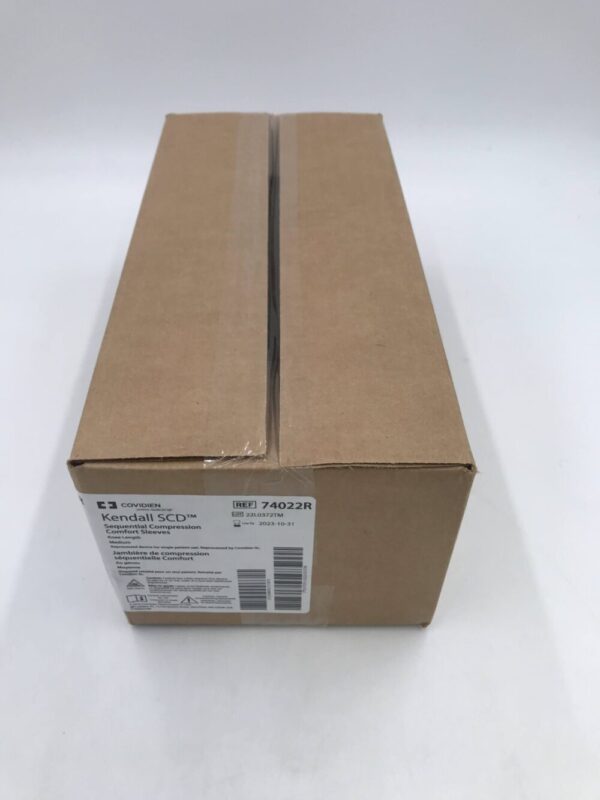 Covidien 74022R Kendall SCD Sequential Compression Comfort Sleeves Knee Length Medium (5/Box) (X)