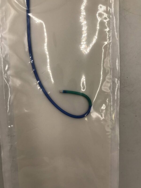 Medtronic LA8EBU375D Launcher Guiding Catheter .090" EBU3.75 8F 90cm (X)