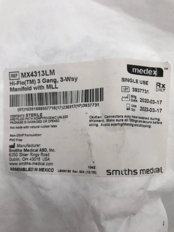Smiths Medical MX4313LM Hi-Flo (TM) 3 Gang 3-Way Manifold with MLL (X)