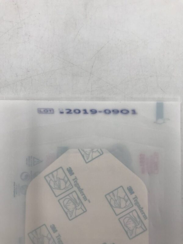 3M 1633 Tegaderm I.V. Film Dressing with Border 2-3/4in x 3-1/4in (10/Pack) (X)