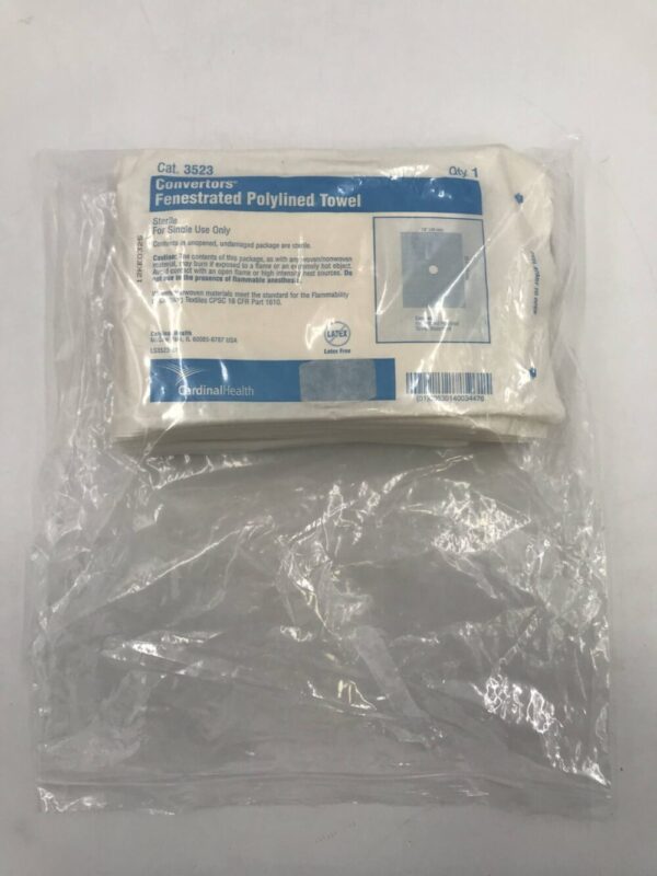 CARDINAL HEALTH 3523 Convertors Fenestrated Polylined Towel 18x25.5in (12/Pack)