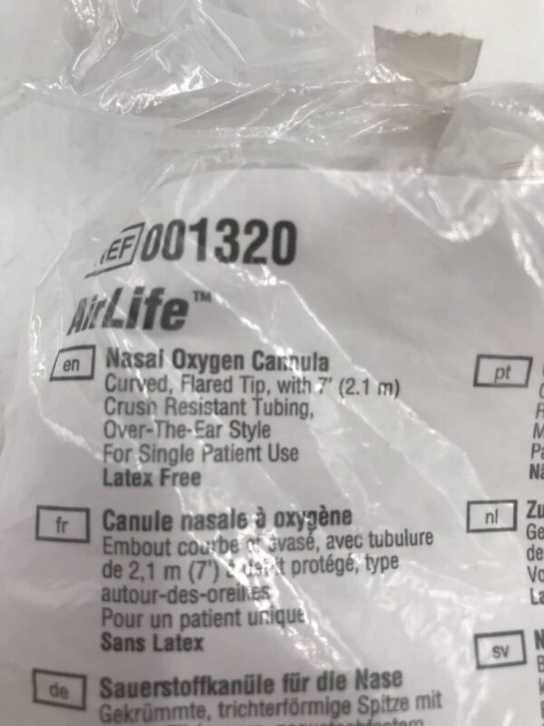 CareFusion 001320 AirLife Nasal Oxygen Cannula Curved Flared Tip with 7" (2.1m) Crush Resistant Tubing