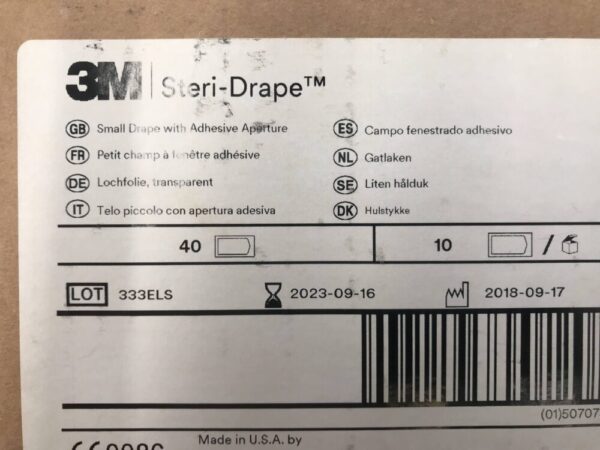 3M 1020 Steri-Drape Small Drape with Adhesive Aperture (4/Box/Case) (X)