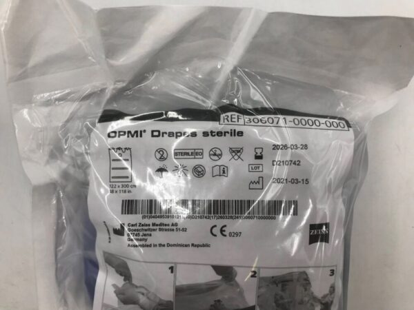 CARL ZEISS 306071-0000-000 OPMI Drapes 122x300cm