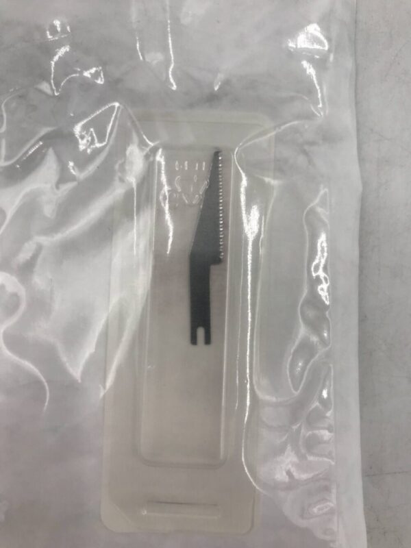 MicroAire 1400-001 Small Recip. Saw Blade 8mm x 25.4mm x 0.7mm