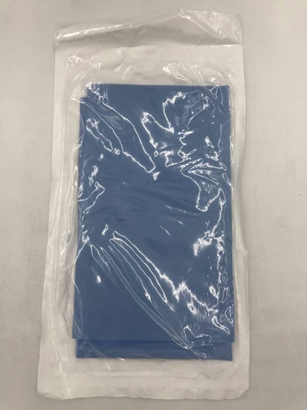 3M 1092 Steri-Drape Small Drape with Adhesive Aperture 57cm x 66cm (X)