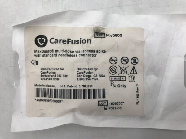 CareFusion MV0500 MaxGuard Multi-Dose Vial Access Spike with Standard Needleless Connector (X)