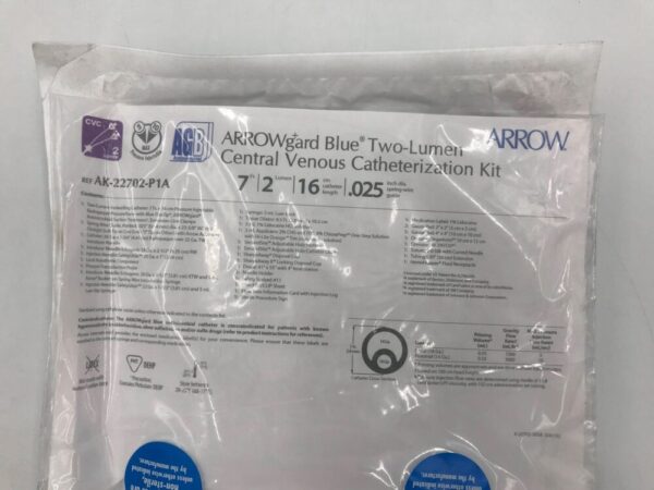 ARROW AK-22702-P1A ARROWgard+Two-Lumen Central Venous Catheterization Kit 7F (X)