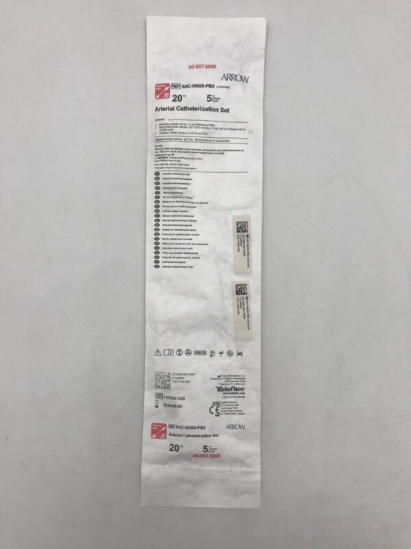 Arrow SAC-00520-PBX Arterial Catheterization Set 20Ga 5cm